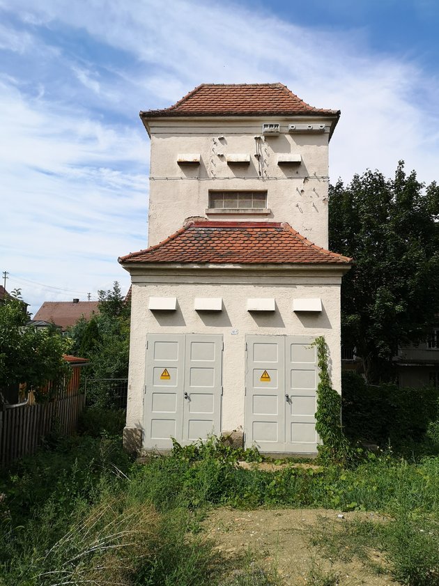 Der Trafoturm vor dem Umbau