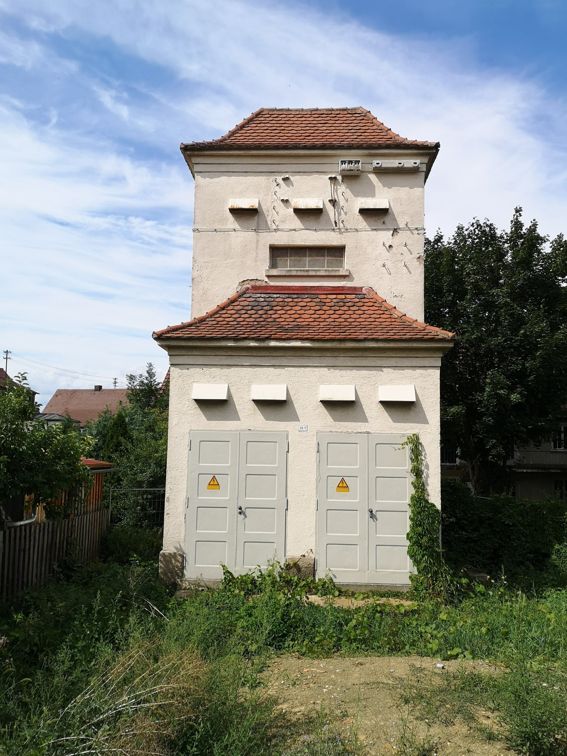 Trafoturm vor dem Umbau